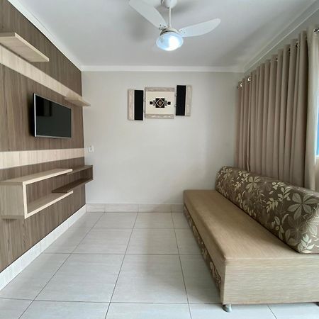 Di Roma Lacqua Caldas Novas Park 24H, Com Roupas De Cama E Banho ภายนอก รูปภาพ