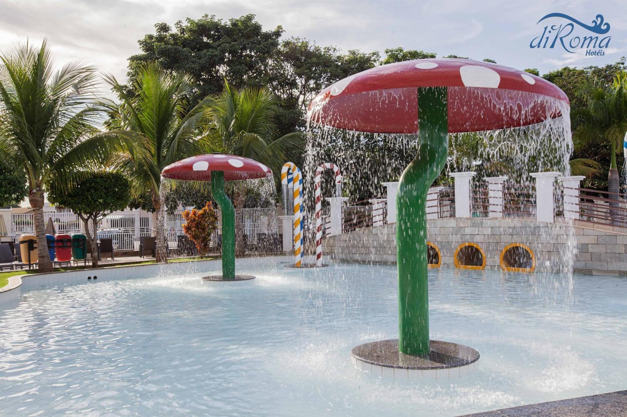 Di Roma Lacqua Caldas Novas Park 24H, Com Roupas De Cama E Banho ภายนอก รูปภาพ